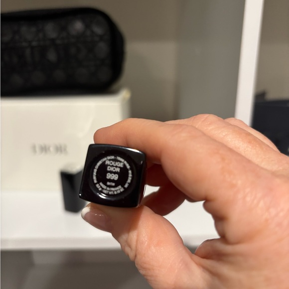 SALE🔥3pc Dior 2025 Black Mesh Makeup Bag w/Diorshow full size mascara & lip - Picture 9 of 16